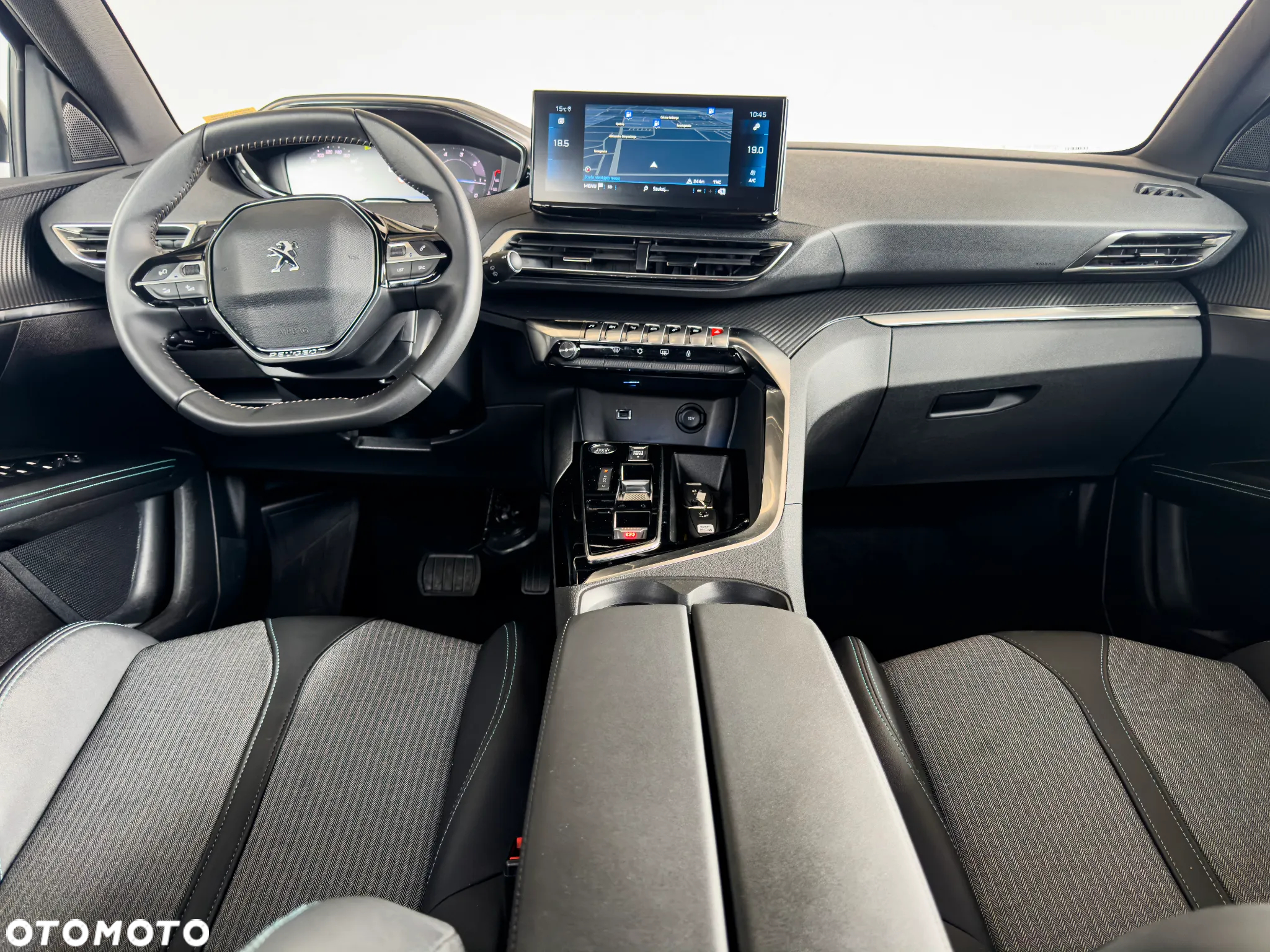 Peugeot 5008 1.5 BlueHDi Allure Pack S&S EAT8 - 28