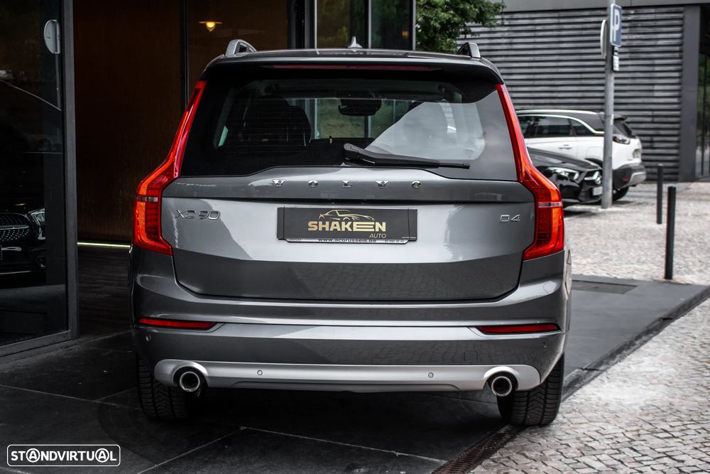 Volvo XC 90 2.0 D4 Momentum - 8