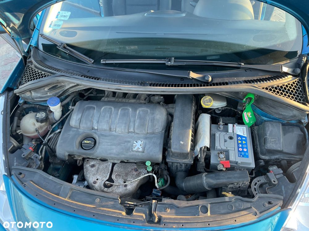 Peugeot 207 1.4 16V Trendy - 9