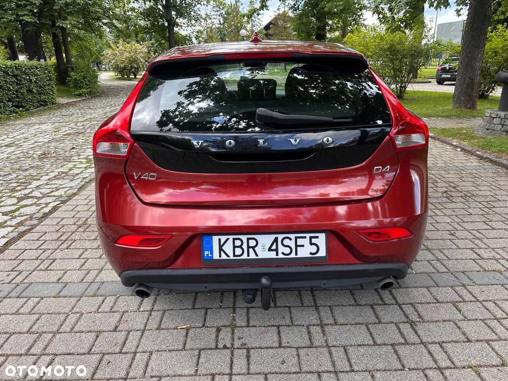 Volvo V40 D4 Inscription - 33