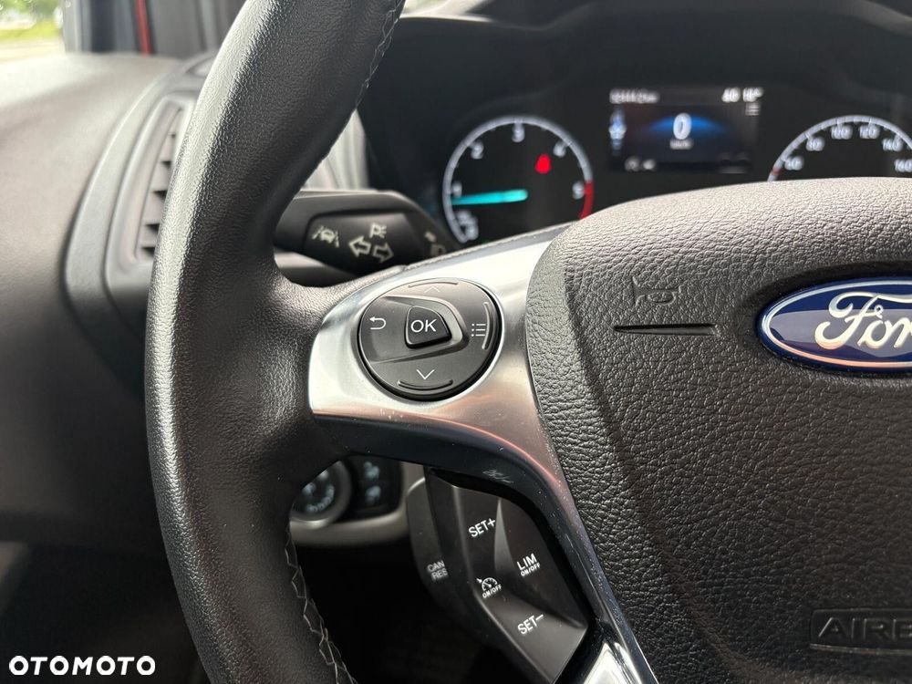 Ford Tourneo Connect Grand - 12