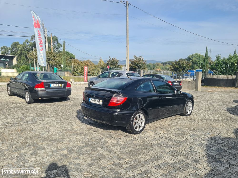 Mercedes-Benz C 200 - 3
