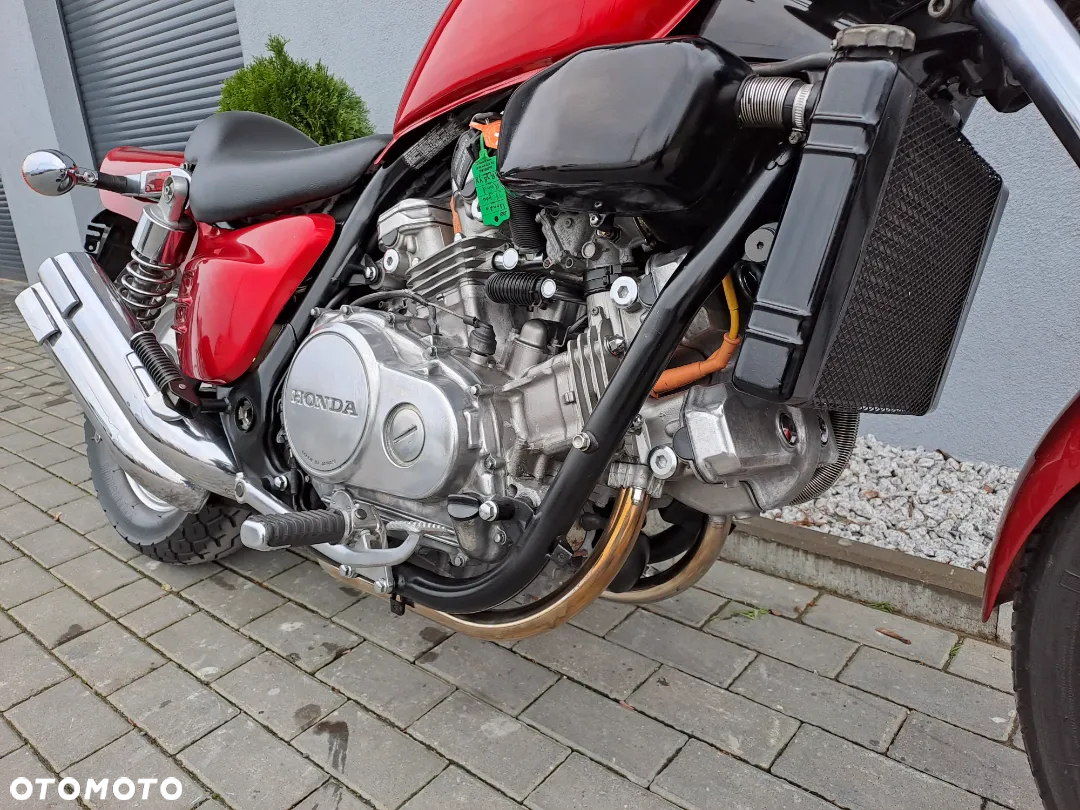 Honda VF - 35