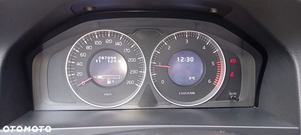 Volvo V60 DRIVe Momentum - 13