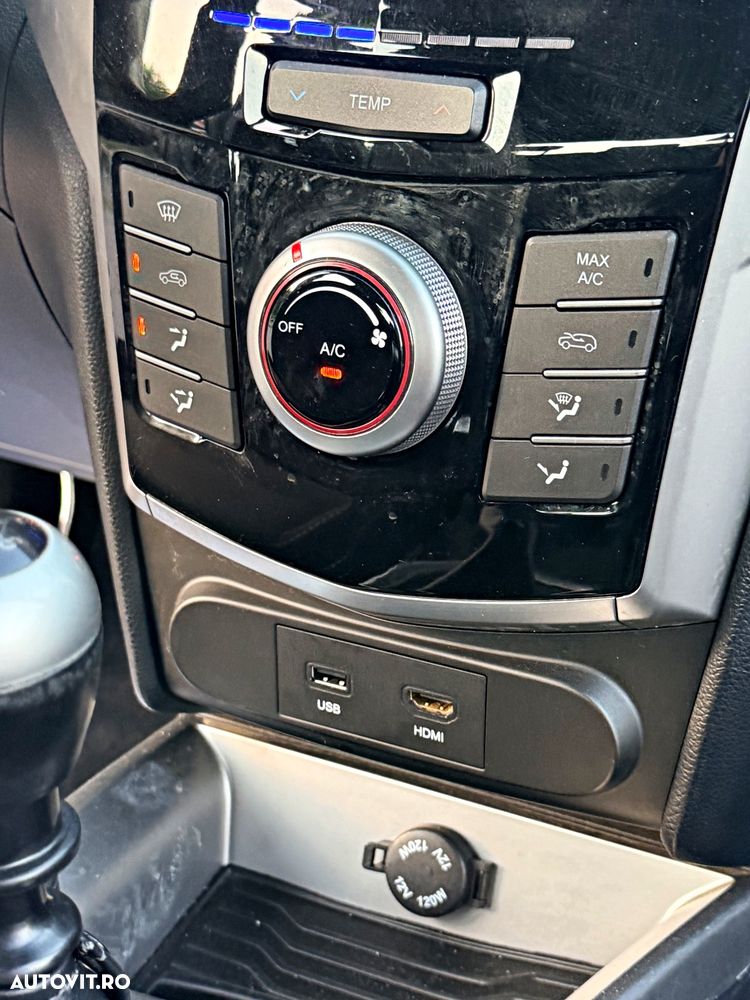 SsangYong Tivoli e-XDi 160 2WD Start/Stop Quartz - 20