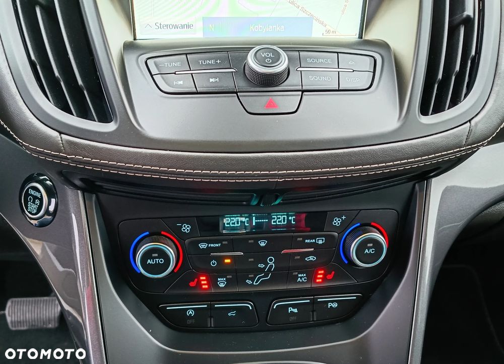 Ford Kuga - 28