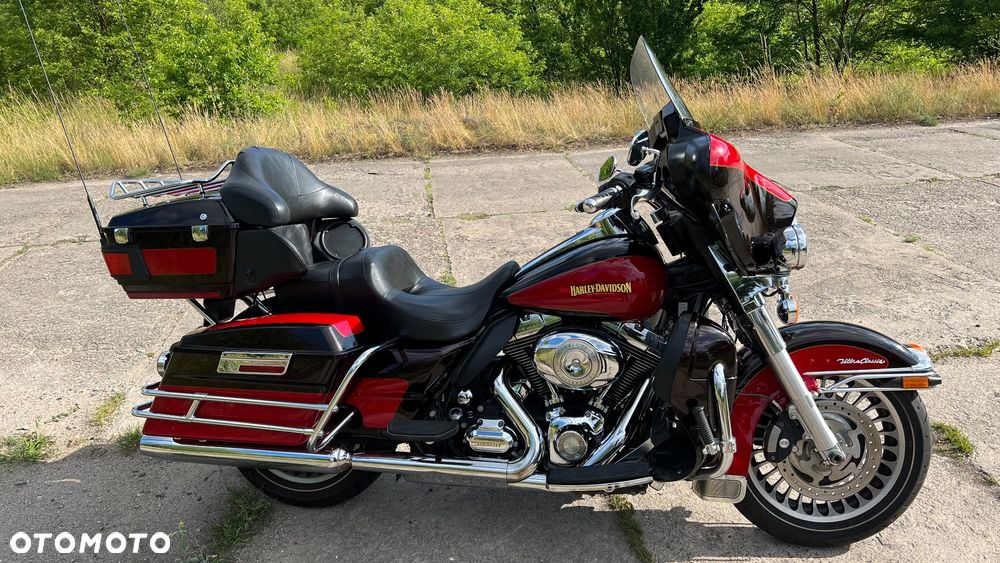 Harley-Davidson FLHTCU Ultra - 2