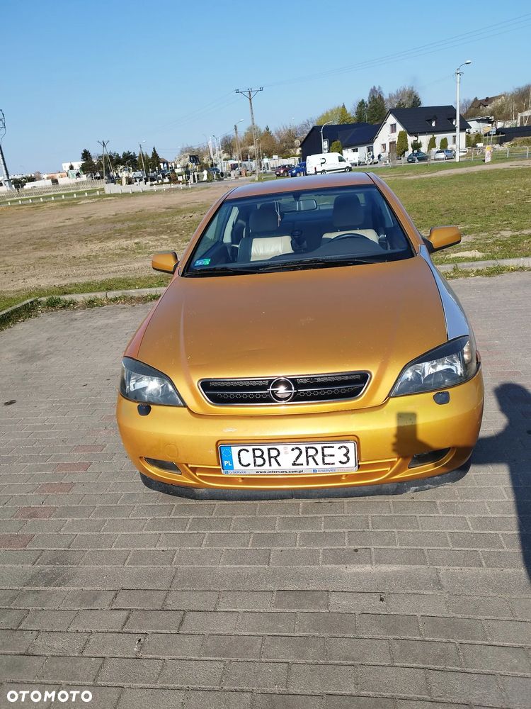 Opel Astra - 2