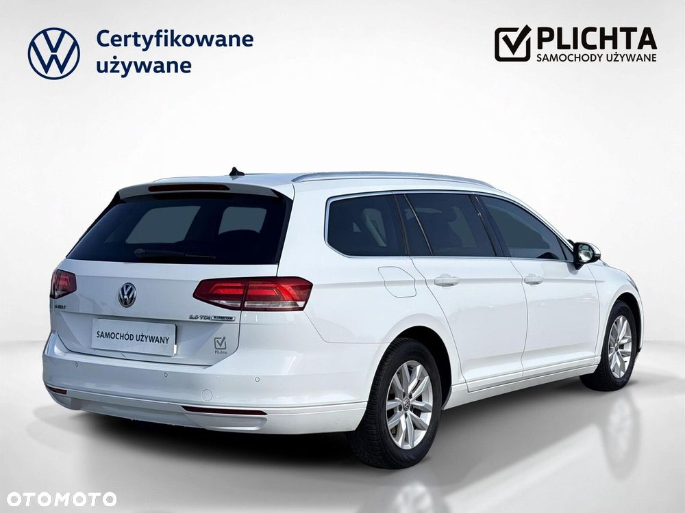 Volkswagen Passat - 5
