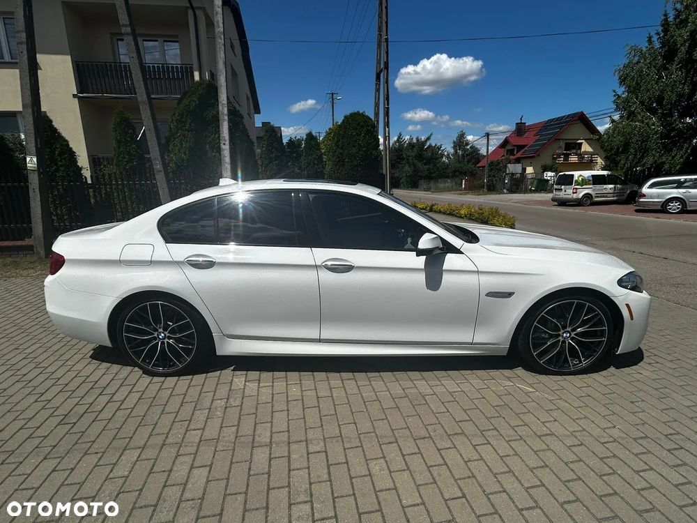 BMW Seria 5 535i Touring Sport-Aut Luxury Line - 34