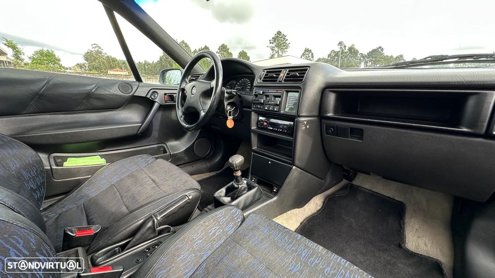 Opel Calibra 2.0 16V - 20