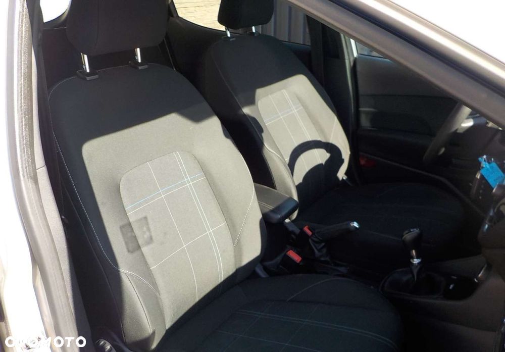 Ford Fiesta - 21
