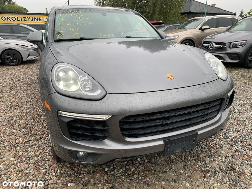 Porsche Cayenne S e-Hybrid Platinum Edition - 3
