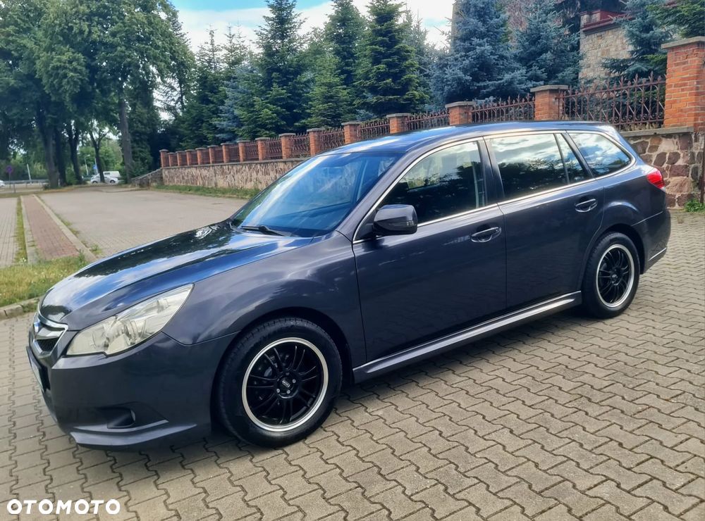 Subaru Legacy 2.0i Active - 10