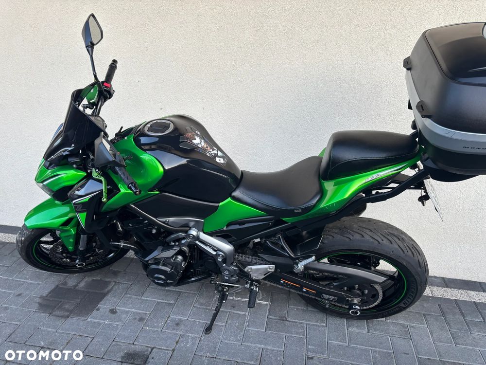 Kawasaki Z 900 - 5