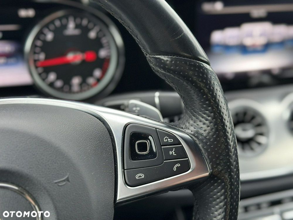 Mercedes-Benz Klasa E 220 d Coupe 9G-TRONIC AMG Line - 18