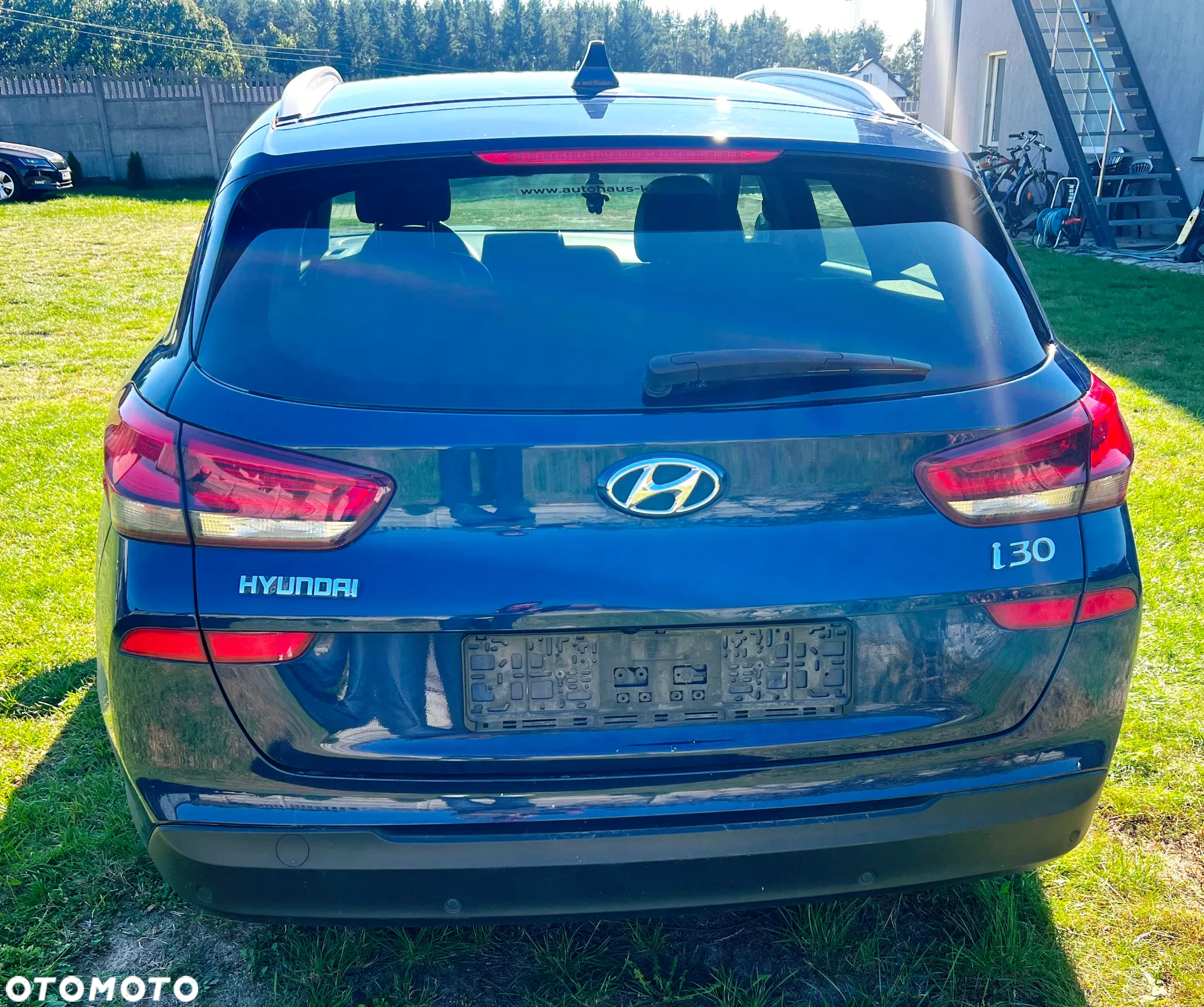 Hyundai i30 1.6 D Premiere Luxury - 6