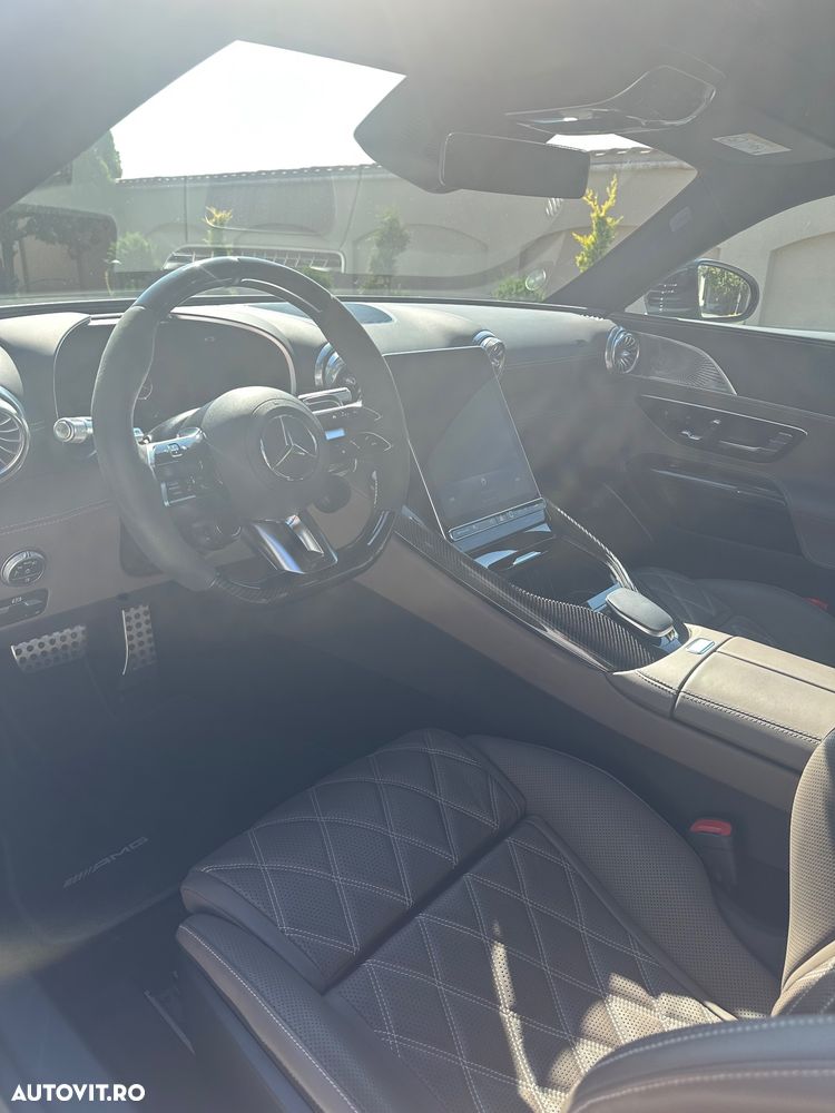 Mercedes-Benz AMG GT R - 10