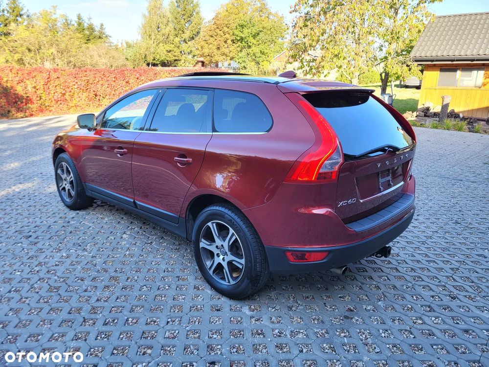 Volvo XC 60 T6 AWD Summum - 4
