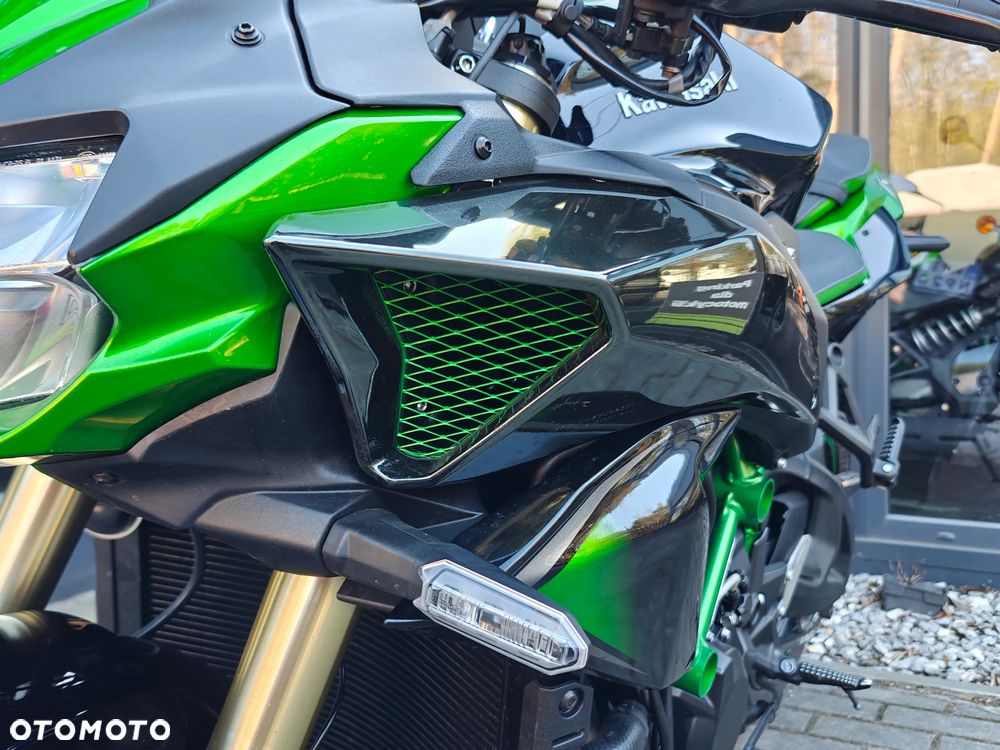 Kawasaki Z - 8