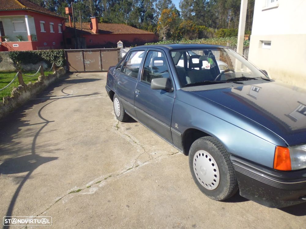 Opel Kadett - 2