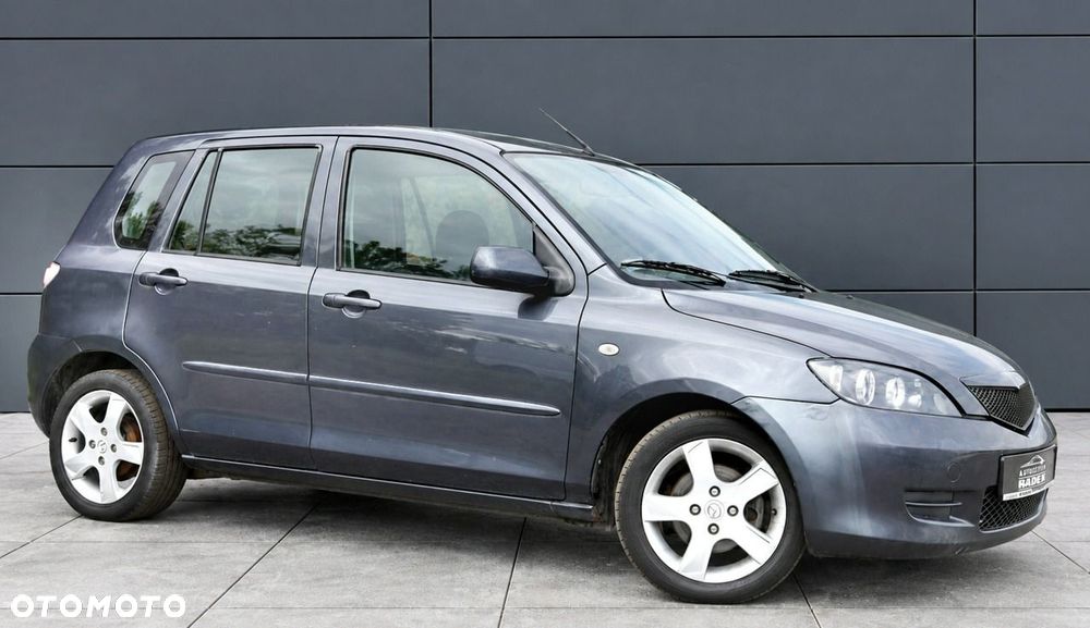 Mazda 2 - 3