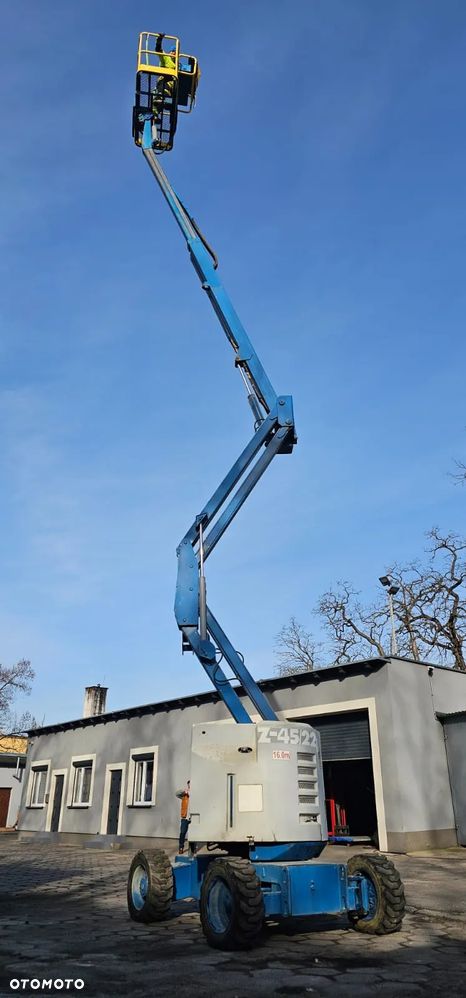 Genie Z 45/22 2WD - 10