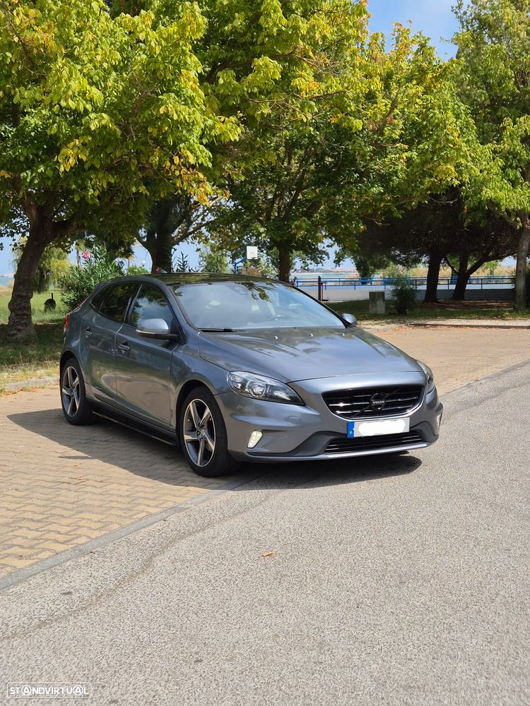 Volvo V40 D2 RDesign - 1