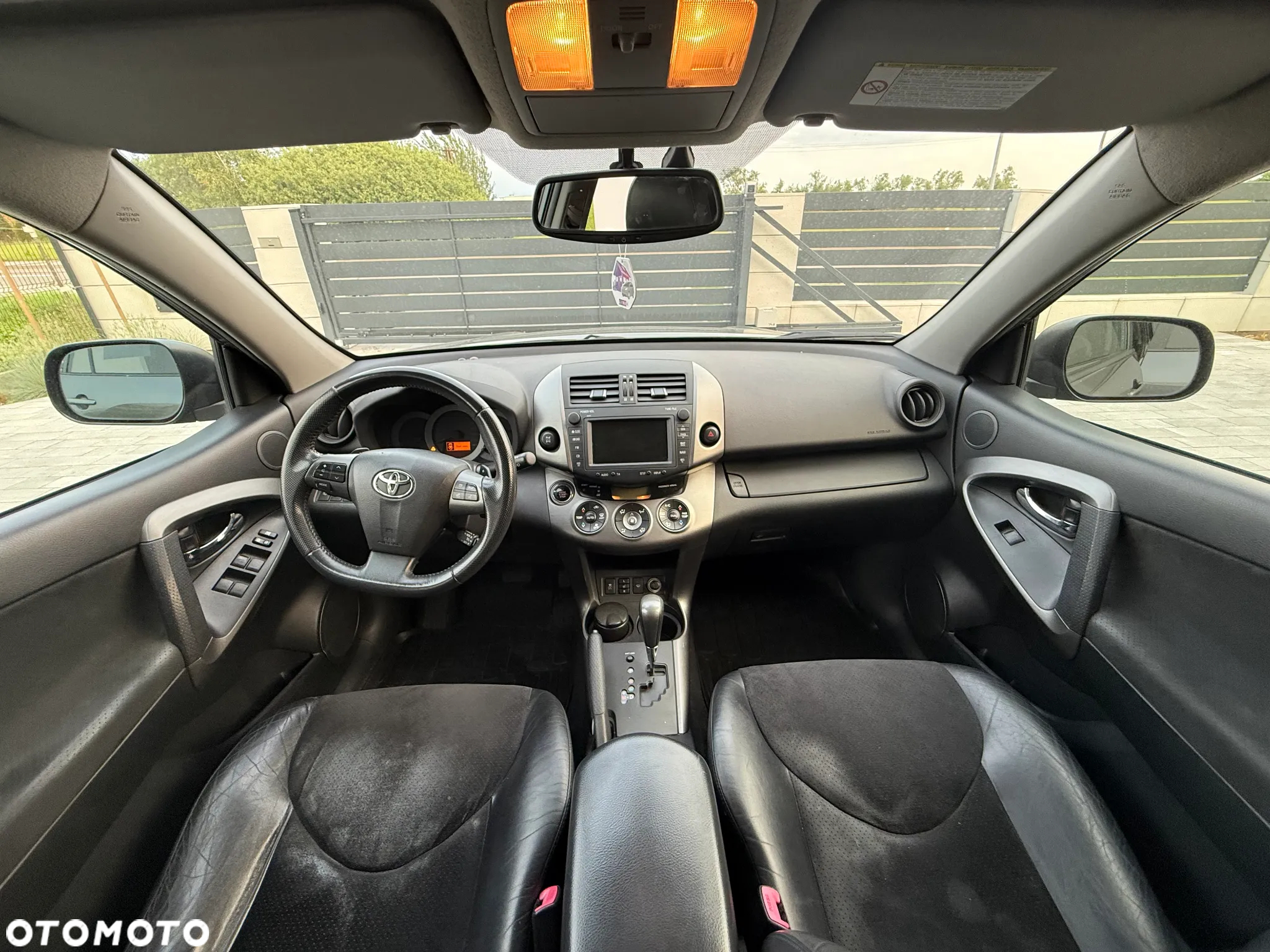 Toyota RAV4 2.2 D-CAT X - 11