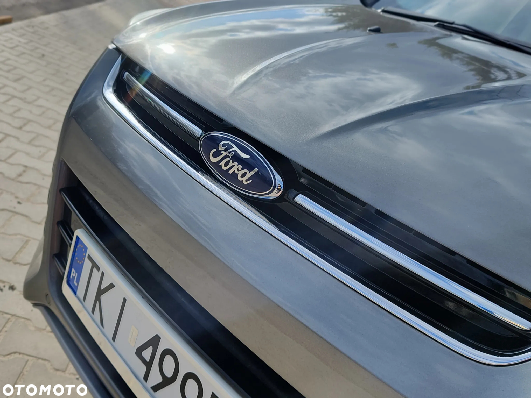 Ford Kuga 2.0 TDCi 4WD Titanium - 4