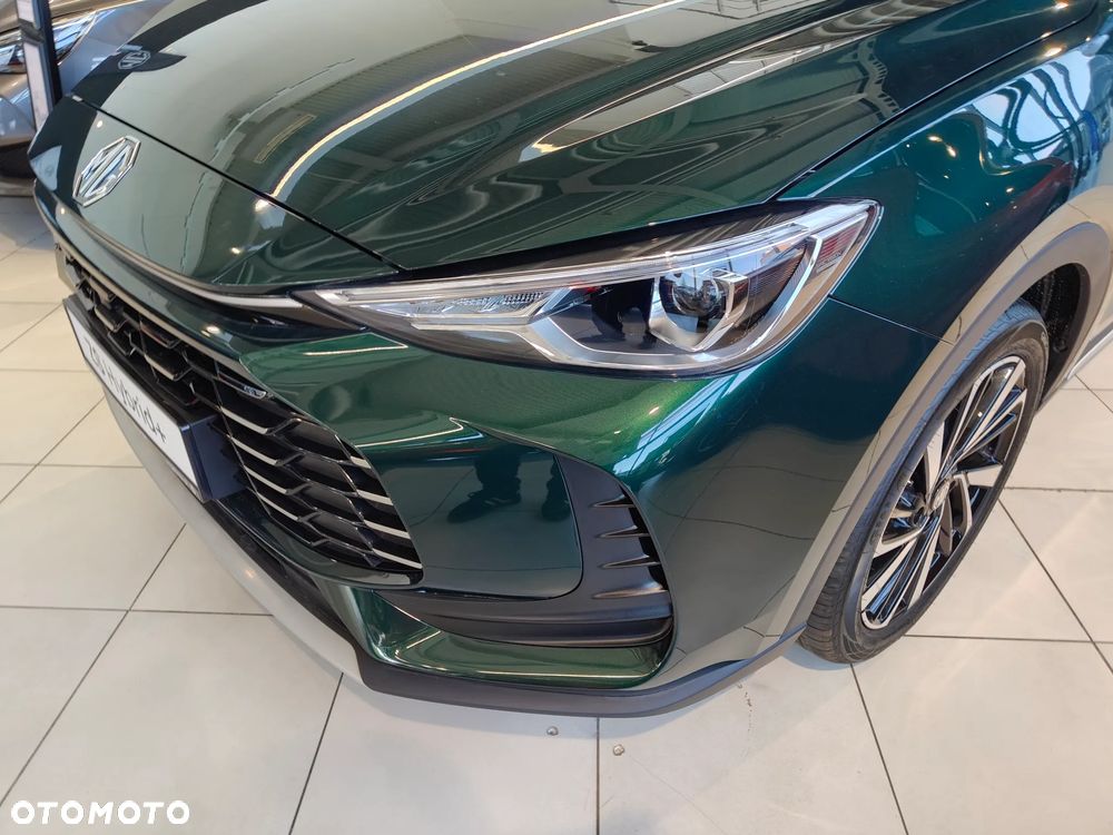MG ZS Hybrid+ - 6