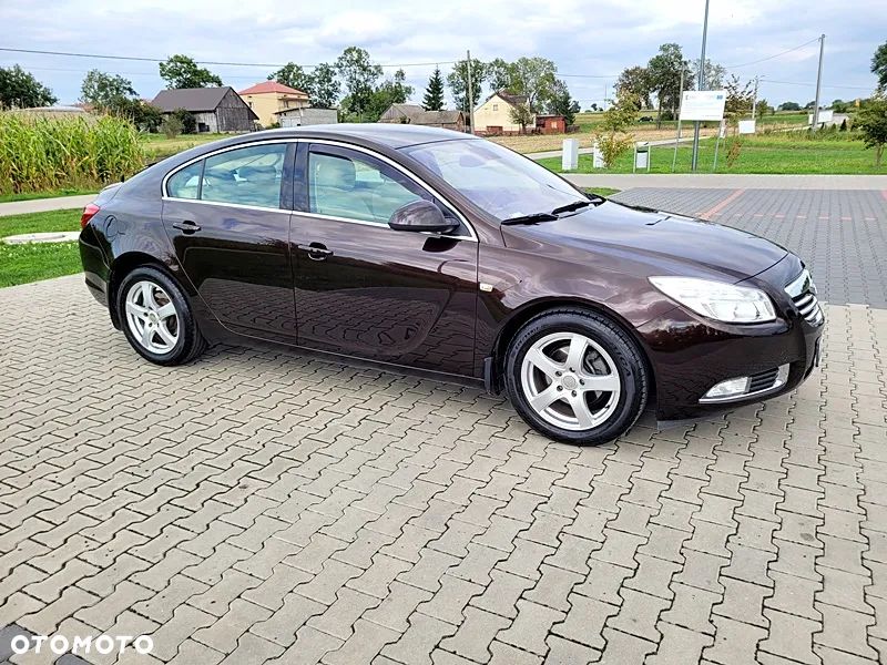 Opel Insignia - 11