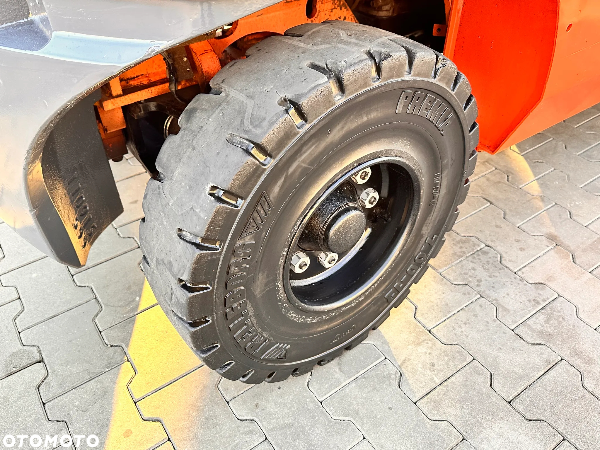 Toyota 42-4FD40 / DIESEL / 4500KG / DUPLEX / WIDŁY 1400MM / ZADBANA - 11