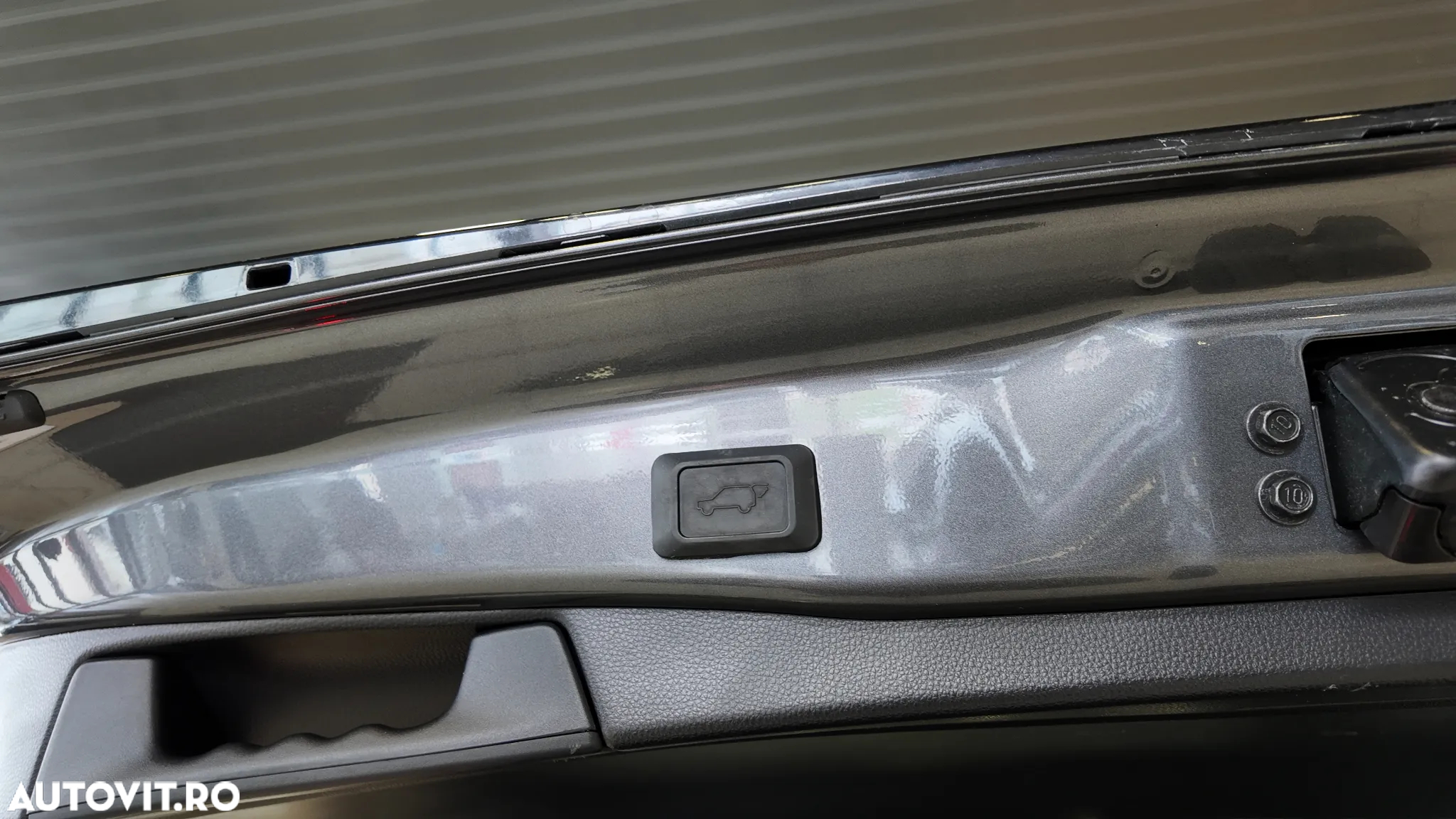 Toyota RAV4 Plug-in-Hybrid - 37