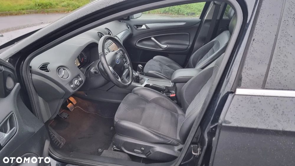 Ford Mondeo 2.0 TDCi Titanium - 9