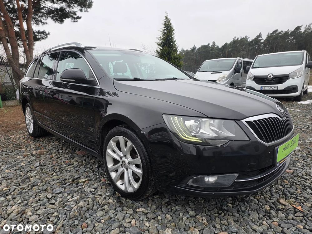 Skoda Superb 2.0 TDI Ambition Outdoor DSG - 10