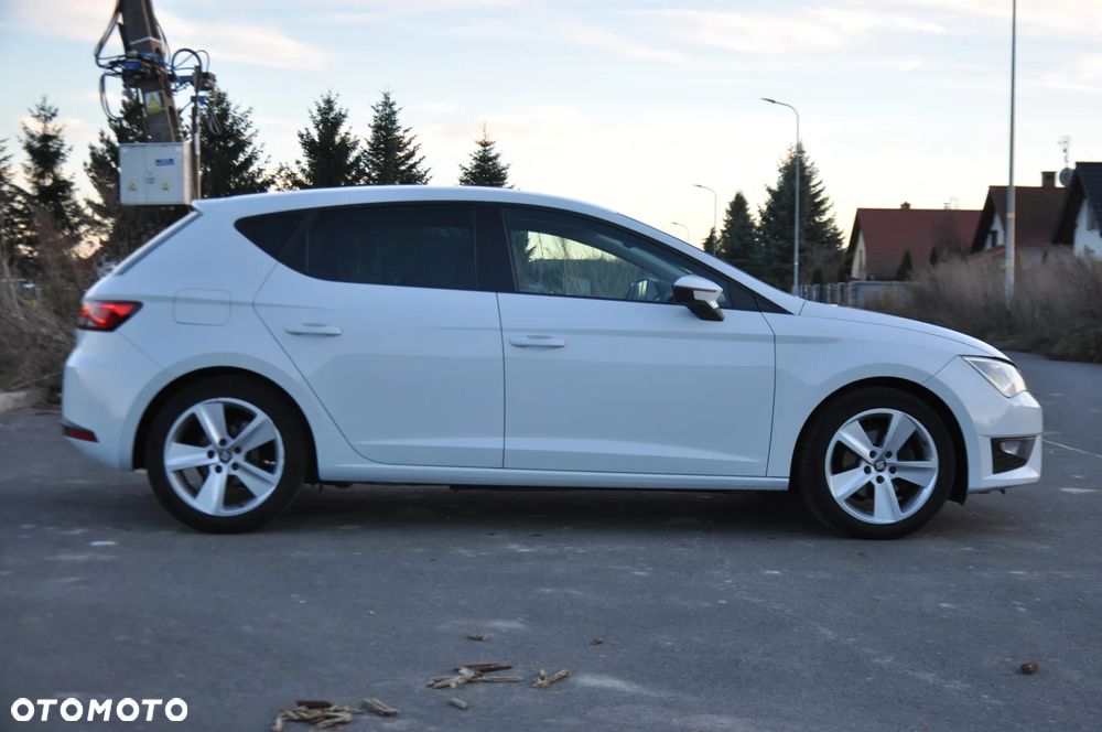 Seat Leon 2.0 TDI DPF Start&Stop FR - 4