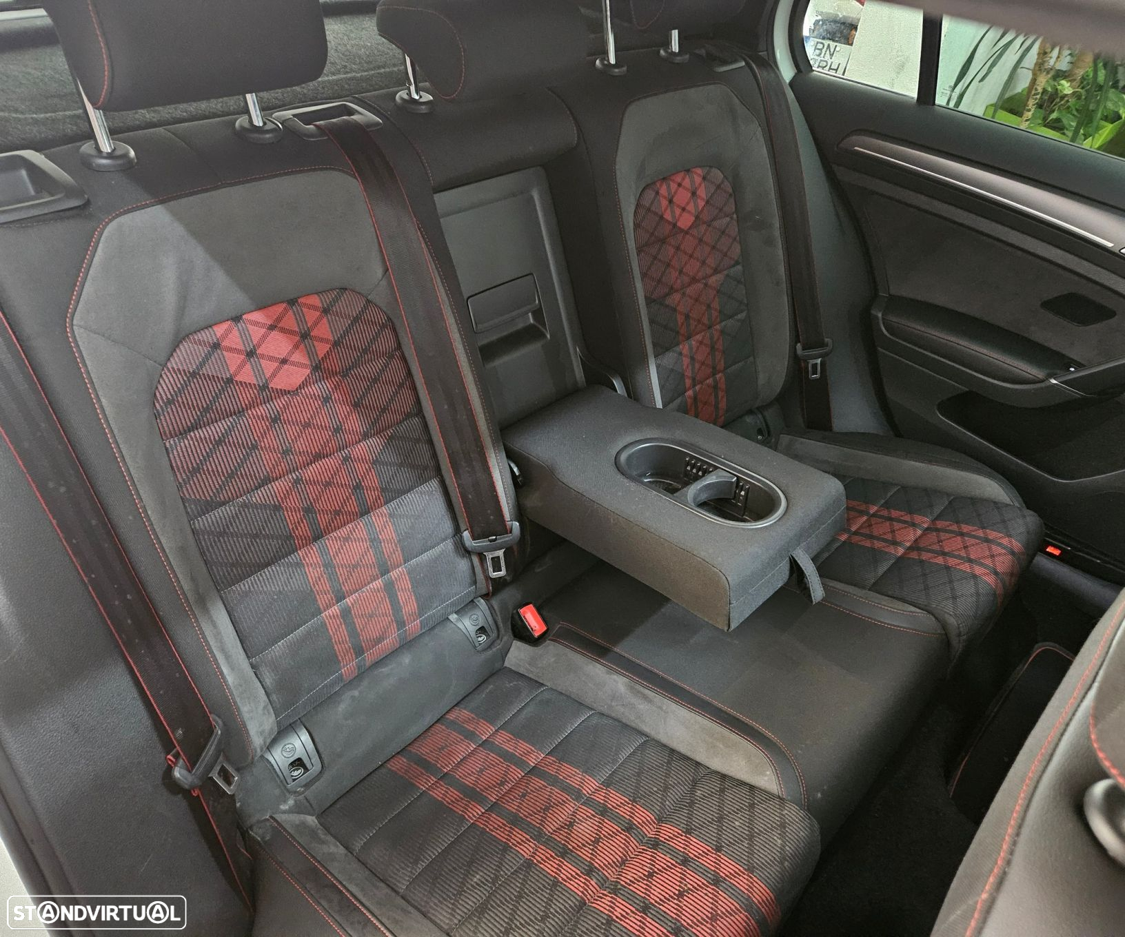 VW Golf GTI TCR 2.0 TSI OPF DSG - 52
