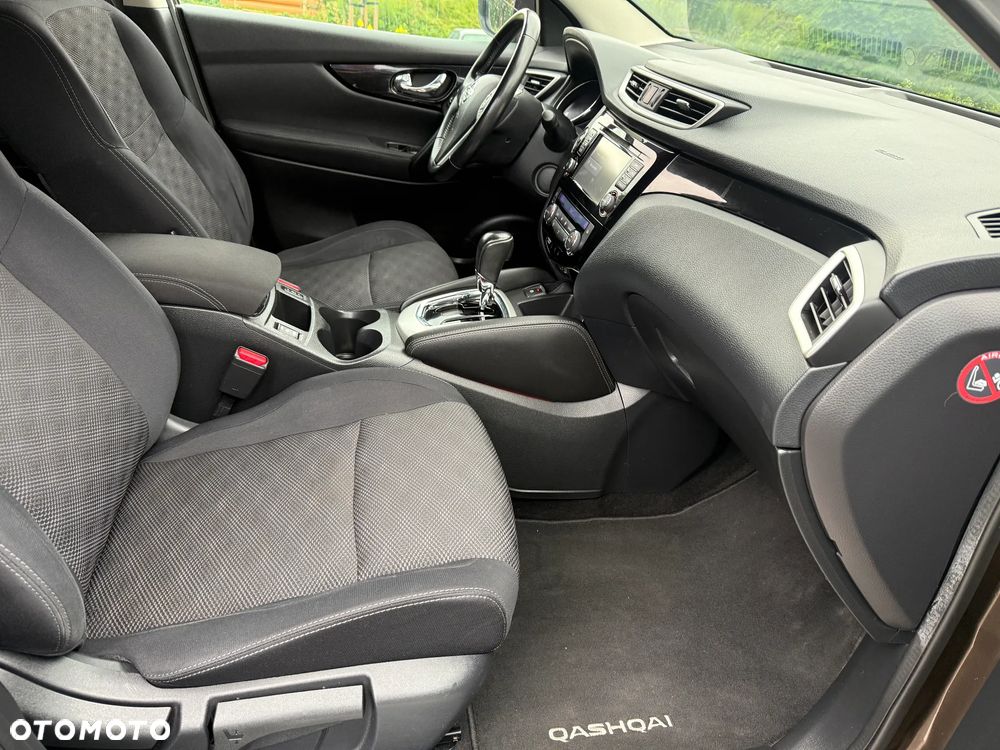 Nissan Qashqai 1.2 DIG-T Xtronic TEKNA+ - 8