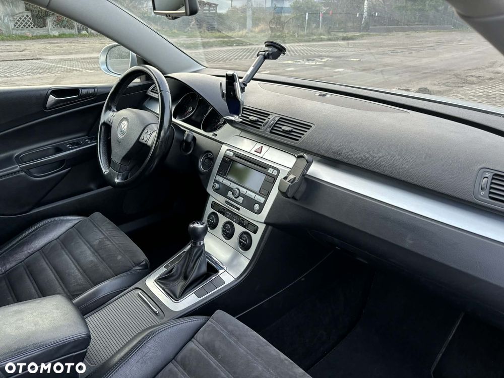 Volkswagen Passat 2.0 TDI Trendline - 7