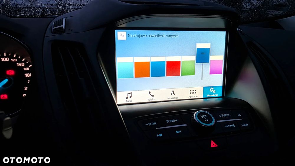 Ford Kuga 2.0 TDCi 4WD Titanium - 24