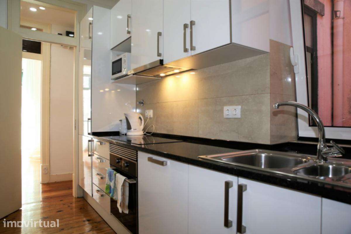 Quarto - localizado em Arroios Lisbon - Grande imagem: 5/12