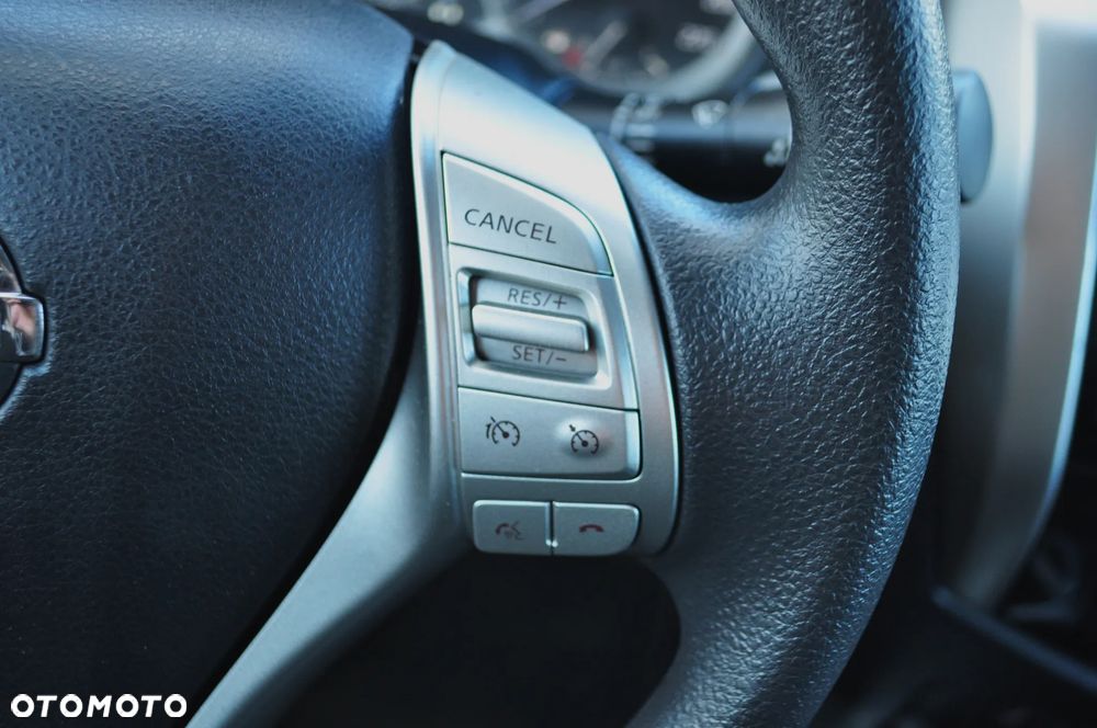 Nissan Navara - 15