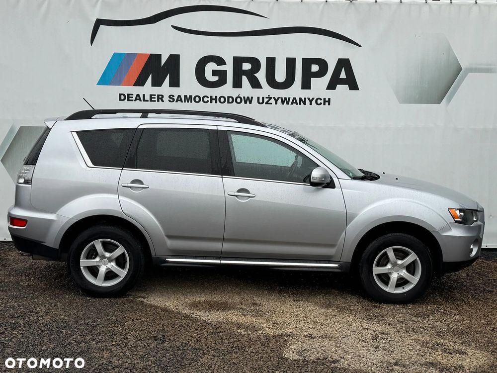 Mitsubishi Outlander - 6