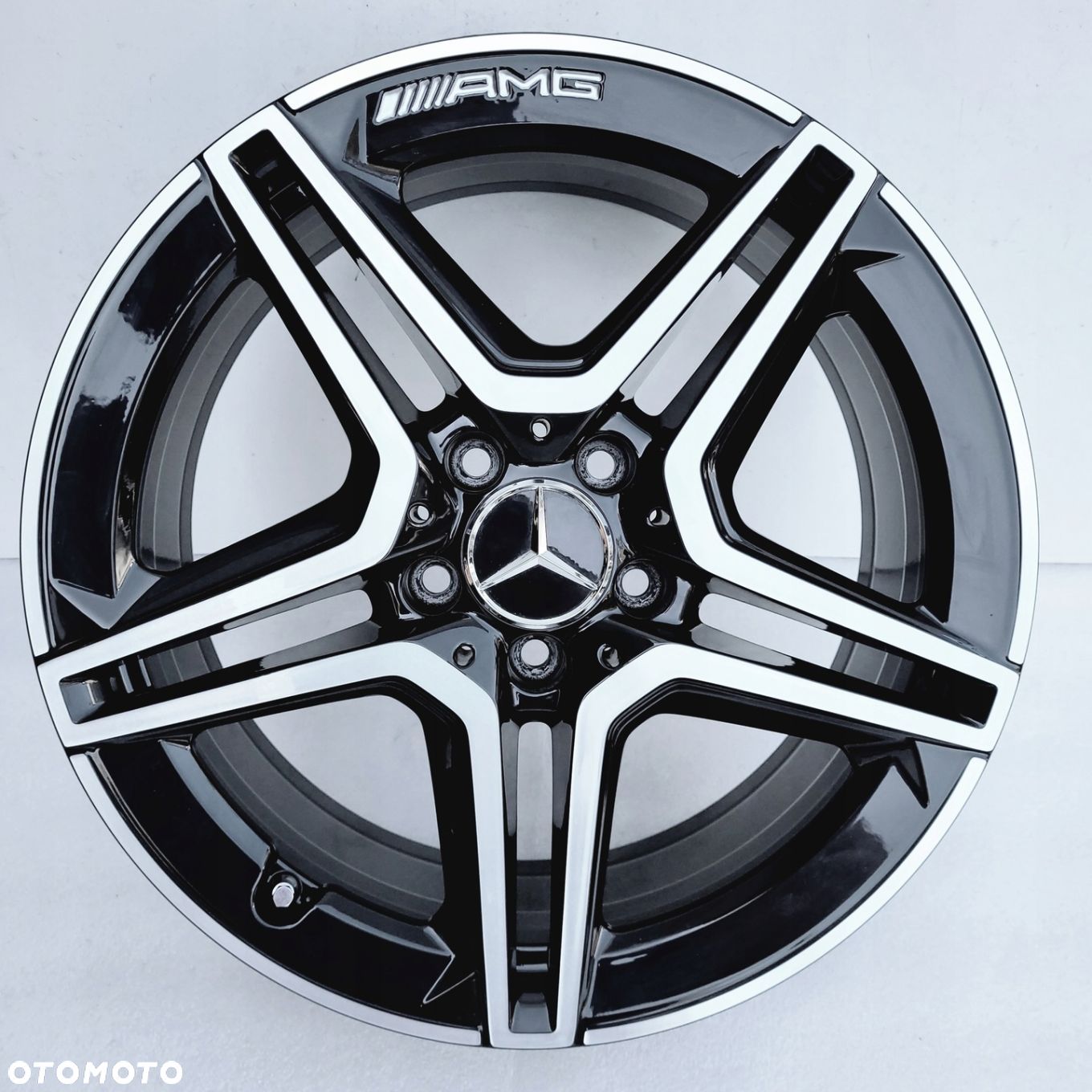 NOWE FELGI MERCEDES AMG C CLA B A GLA GLB V VITO 18 OE A2054019500 ORYGINAŁ - 1