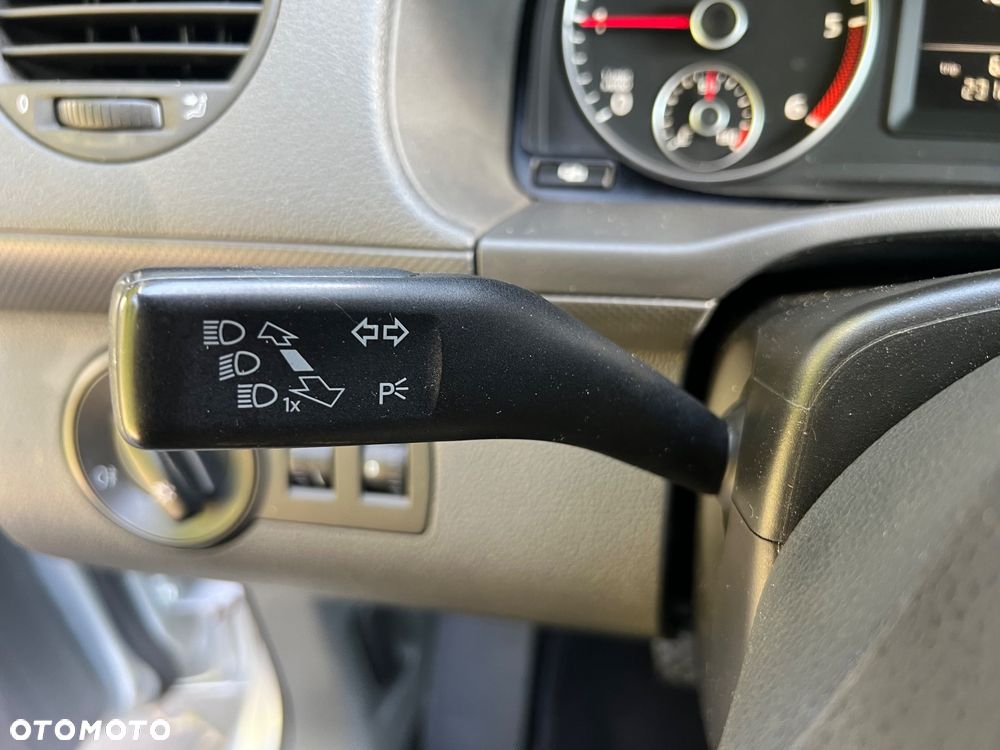 Volkswagen Caddy - 21