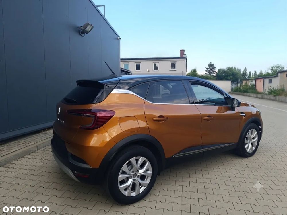 Renault Captur - 13