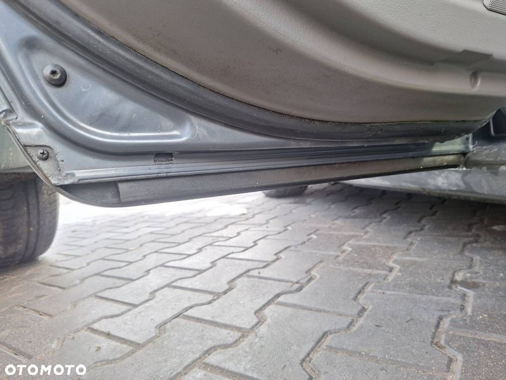 DRZWI KOMPLETNE LEWY TYŁ AUDI A4 B6 LX7Z - 10