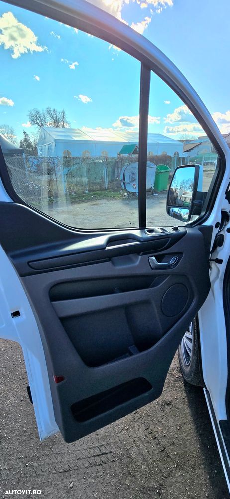 Ford Transit Custom - 9