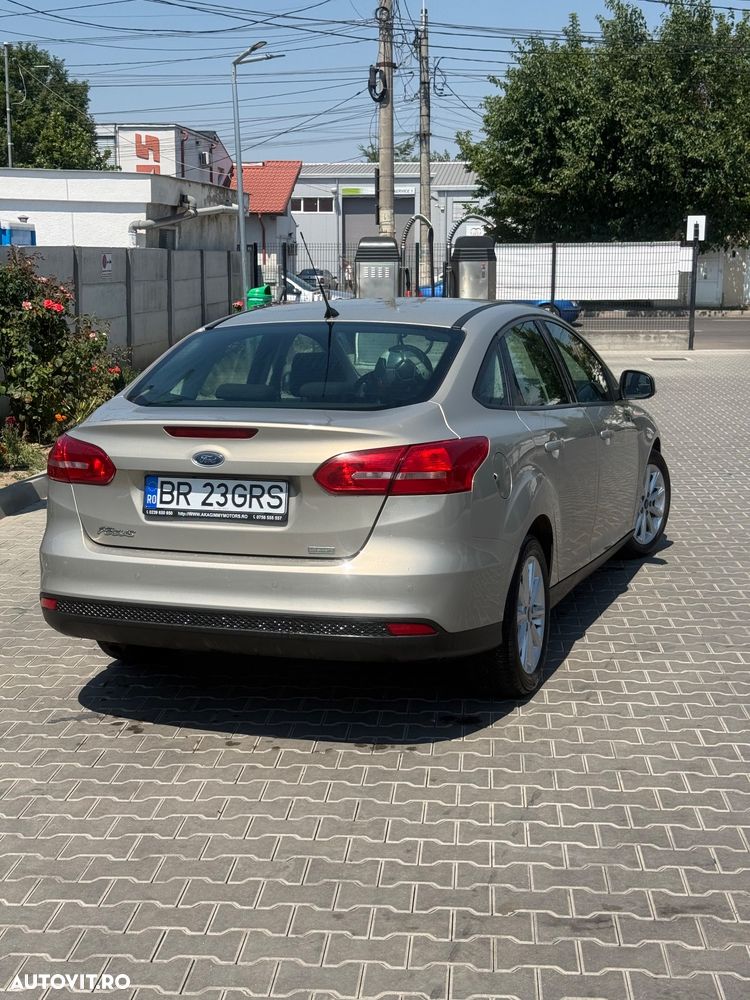 Ford Focus 1.0 EcoBoost Sport - 6